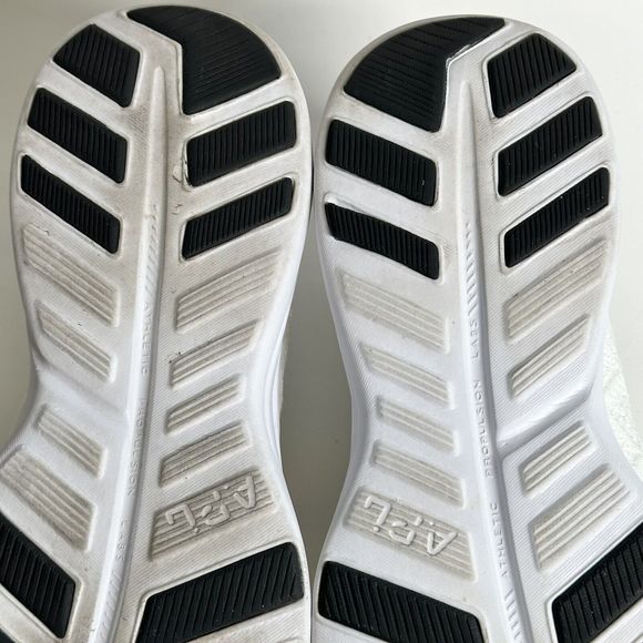 APL White and Black Athletic Shoes - Picture 15 of 16